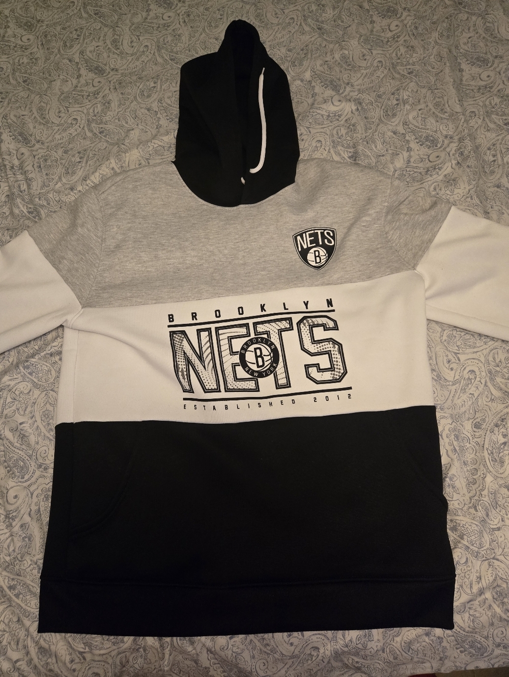 Mens Brooklyn Nets Sweater Size Large
